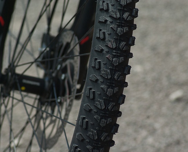 カインズ イオン 自転車修理代